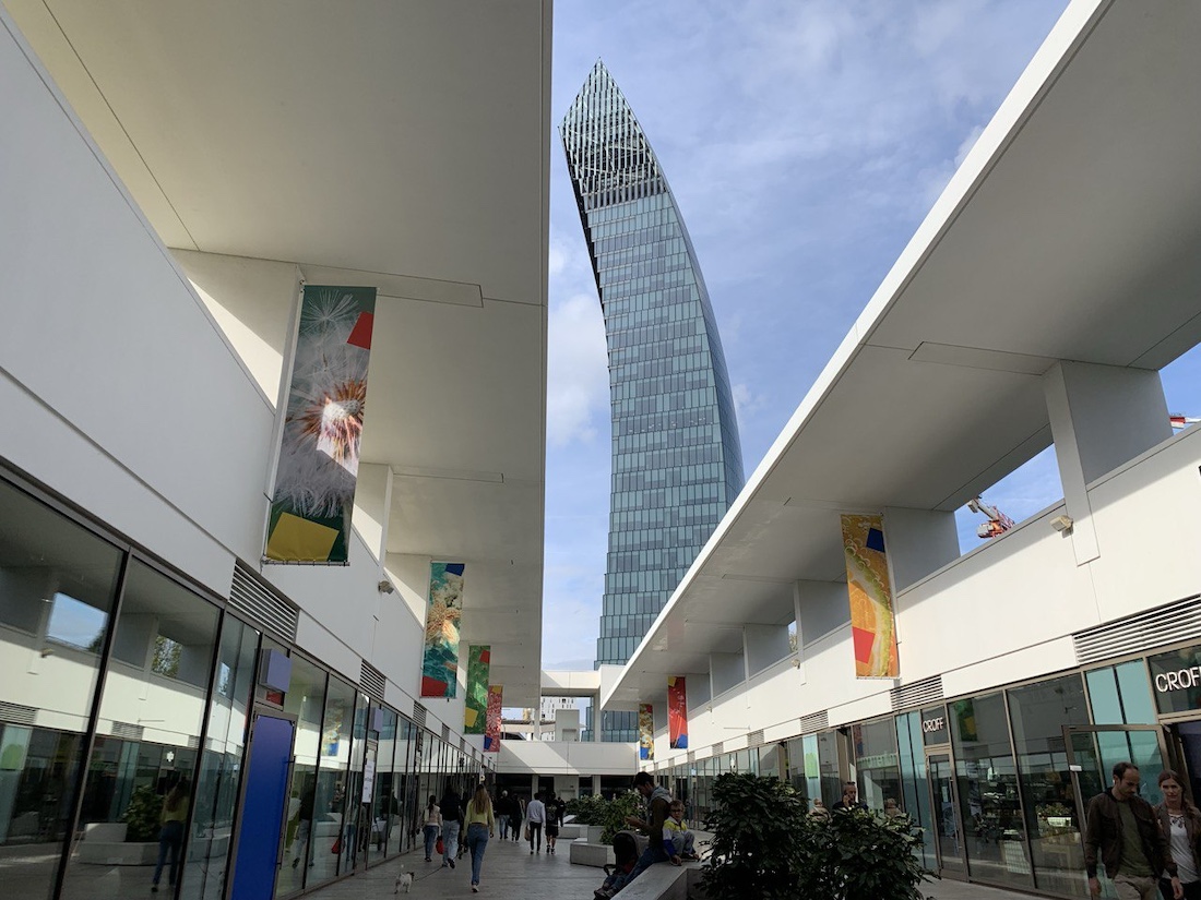 Shopping Mall in Milano